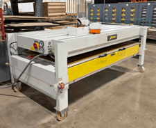 Joos #Junior-3, Hot Press, 4' x8', w/ spreaders, 45 Ton, 2015