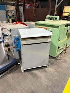75 KVA, 200-480 Primary, 210Y/121 Secondary Hammond #1648061, Isolation Transformer, 3 phase, NEMA 3R