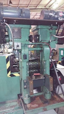 2.5" x 8" x 7.5" Fenn, 2/4 high roll mills