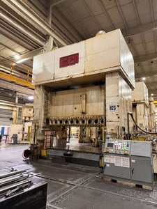 600 Ton, CCI #SE4-600-144-72, Straight Side Press, 144" x 72" bed, 14" stroke, 20-40 SPM, 1989