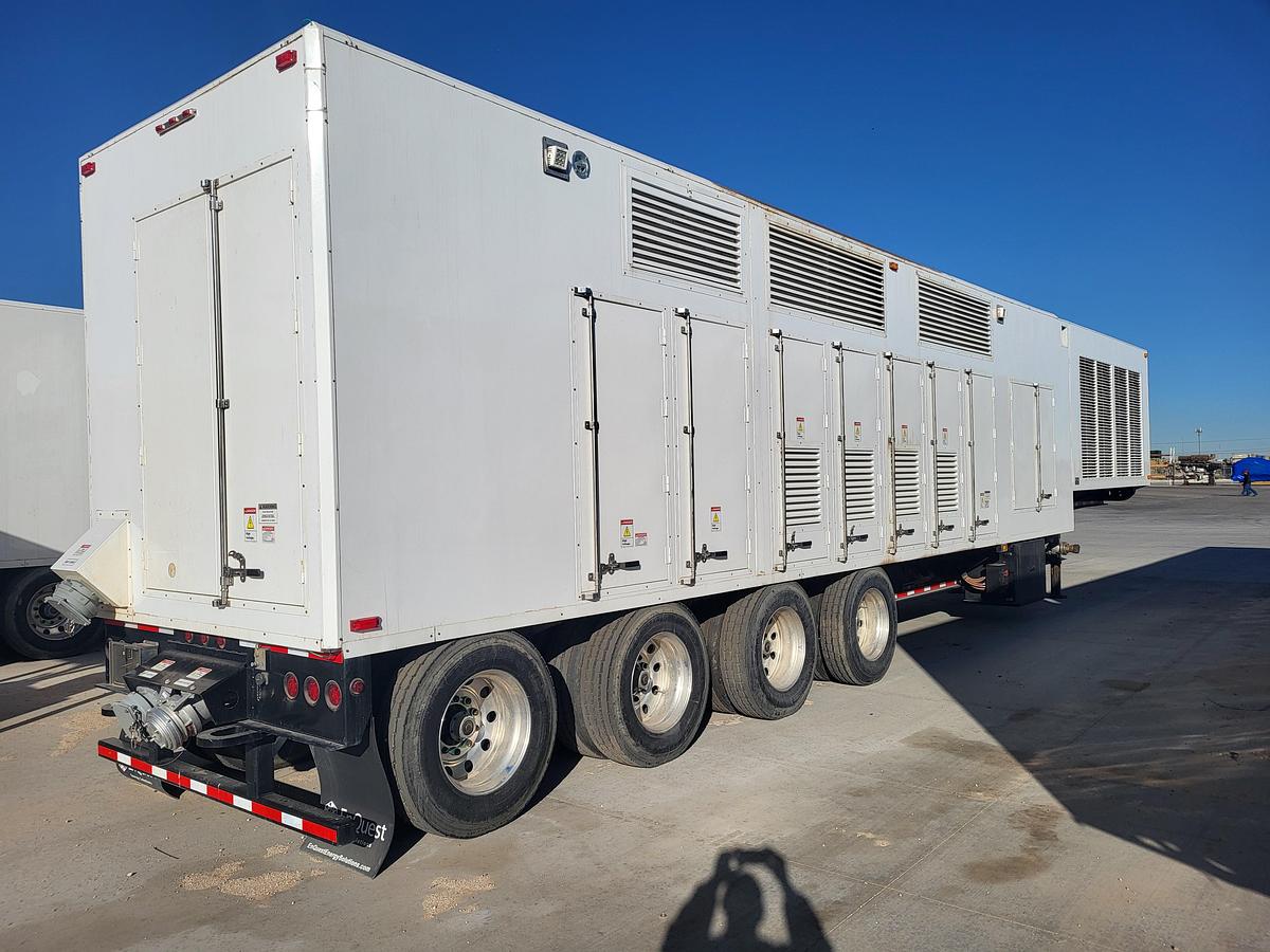 2600 KW Caterpillar #G3520, Natural gas generator set, continuous duty, trailer mounted, 13800 Volts (10
