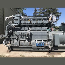 550 KW Waukesha #F3521GSIU, natural gas generator set, stationary, 50 ISO container, Stamford gen, 1200 RPM