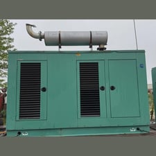 250 KW Cummins Onan #250GEBC, natural gas generator set, continuous duty, sound dampening, 1800 RPM, 480