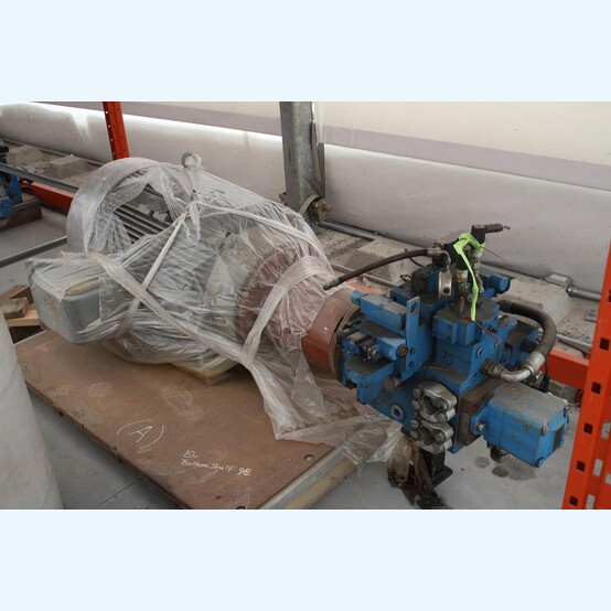 171 GPM, 6090 PSI, 350 HP Vickers Hydrokraft #TVWS-360-MR-SP-00000000, Axial Piston Pump