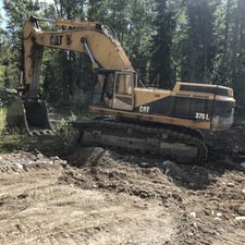 Caterpillar 375L, Crawler Excavator, 19,000 hours, new engine installed 2020, 1999