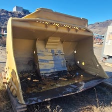 Caterpillar #R2900, Scooptram Bucket ONLY, 116" Wide