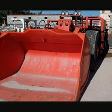 Tamrock #Toro-400D, Scooptram, 6-Yard