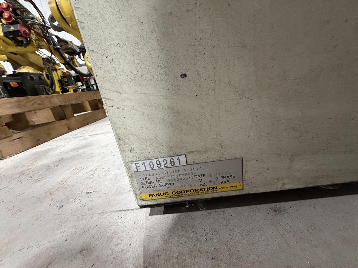 Fanuc, R-2000IB/165F, Articulated Robot, 165 kg Payload, 2655 mm Reach, R-30IA Controller, 2009