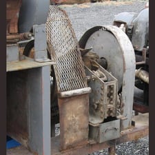 2" x 3" Braun #Chipmunk VD67, lab jaw crusher, 400 lb/h, 3" x 7.25" jaw plates