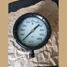 Ashcroft Duragauge pressure gauge, 1,000 KPA, bronze tube, brass socket, #CKA5BFA