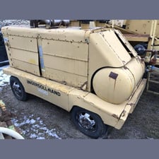 1,400 CFM, Ingersoll-Rand #Super Spiro-Flo XL1400, portable diesel rotary screw compressor, 90 PSI, Detroit
