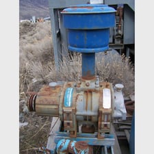 15 psi, Tuthill MD Pneumatics #3204-46R3, vertical positive blower, 2" inlet/discharge, 2,750-4,000 RPM