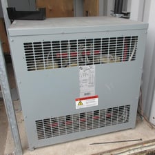 150 KVA 600 Primary, 120/208 Secondary, Hammond, Dry Type Transformer 3 Phase
