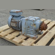 2 HP 1720 RPM Sew-eurodrive Parallel-shaft Gearmotor, Gearmotor, 3 phase, 230/460 Volts