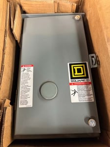 Square D Enclosed Allis-Chalmers Magnetic Contactor 8502SDA2V02S