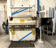 60 Ton, Wysong #FAB60-72, press brake, 6' overall, 6" stroke, 9" adjustment, 15 HP, 208-230/460 V.