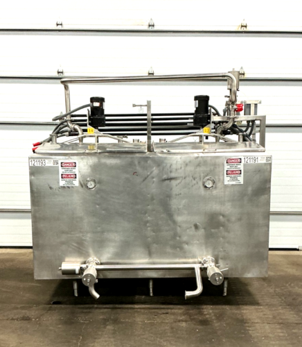 600 gallon Stainless Steel, (2) 300 gallon compartment mixing tanks, 208-230 V.