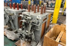 1200 Amps, General Electric, am-13.8- 500-3ml, Magne-Blast Circuit Breaker, 13.8kV, ML-11B