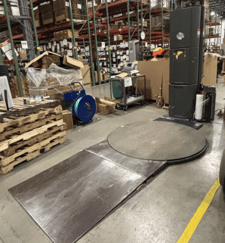 Lantech #Q-300, Low Profile Stretch Wrapper, 25-35 loads/hr., 72" max load diameter, 80" max load height, 120