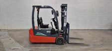 3200 lb. Heli #CPD20SQ, 3-wheel battery powered forklift, 48V., 185" lift height, 3 stage, 4 way, side shift