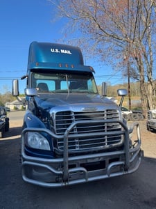 Freightliner #Cascadia, Class 8 Day Cab Semi Tractor, Tandem Axle, 2017