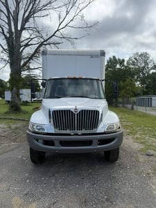International #4300-MS, Medium-Duty Box Truck, Cummins Diesel, Allison Automatic, 2018