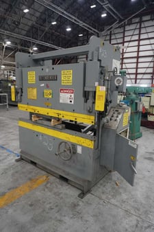 70 Ton, Betenbender #6X70T, hydraulic press brake, 6' overall, 64-1/4" between housing, 8" stroke, 8" throat