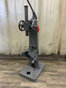 12 Ton, Famco #5, floor model ratchet type arbor press, 16" stroke, 13 -1/2" throat, 150:1 leverage