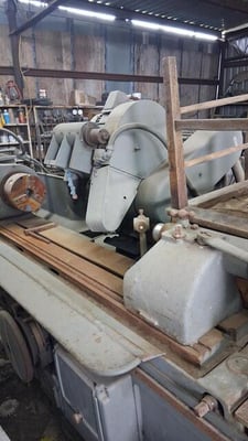 12" x 36" Cincinnati #DE, Universal Hydraulic Grinder, 16" grinding wheel diameter, 10 HP, 1960