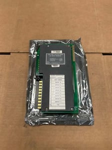 Allen-Bradley Allis-Chalmers Input Module 1771-IA m02482 120V AC