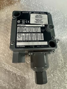 Allen-Bradley #836T-T253J, pressure control switch, 1/4" NPT, 12-150 PSI range, 350 PSI max