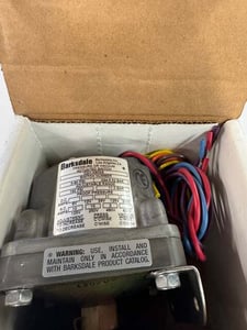 Barksdale #D2H-A80SS, pressure switch, 1/4" NPT female, 0.5-80 PSI adjustable