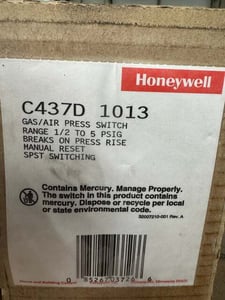 Honeywell #C437D1013, gas pressure switch, 1/2 to 5 PSIG