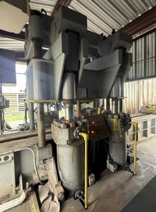 2000 Ton, Heavy duty 4-post hydraulic press, 8" stroke, 30" daylight, pendant controller