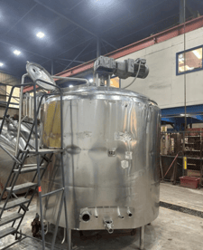 1500 gallon Mojonnier, Stainless Steel Half-Pipe Jacketed Mixing Kettle, 7.5 HP, sweep agitator, top manway