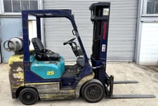 4500 lb. Komatsu #FG25ST-12, LP gas forklift, triple stage mast, side shift, 188" lift height