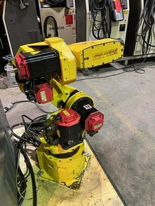 Fanuc #M-6iB/6S, 6-Axis Industrial Robot Arm, 13.2 lb. payload, 37.4" horizontal reach, Fanuc R-J3iB