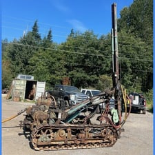 Gardner Denver #ATD-3200A, Air Track Drill, PR-133J drifter, 5" diameter holes, RME-12 feed, 12'-8" swing