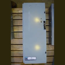 200 Amp. Siemens, Disconnect Switch, 240 Volts, single phase