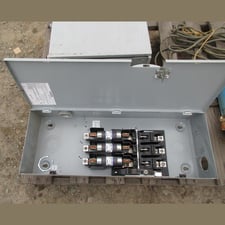 200 Amp. Siemens #SE324, Fusible Disconnect Switch, 240 VAC, 3 phase