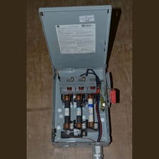 30 Amp. General Electric, Fusible Disconnect Switch, 600 Volts