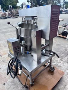10 gallon Groen #TDB/7-40, Electrically Heated Steam-Jacketed Kettle w/ Scraper Agitator, 50 psi @ 300°F