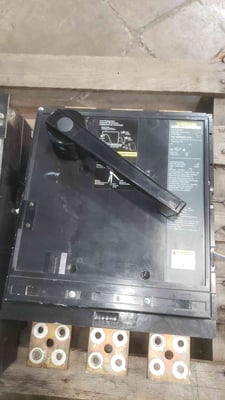 2000 Amps, Square D #PAF362000DC1616, P-frame molded case circuit breaker, 3 pole, 600 V.DC