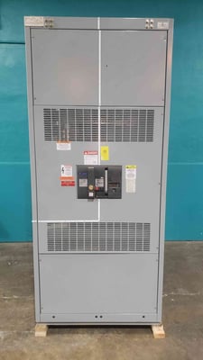 4000 Amps, General Electric Power Break II #SSD40B440H, insulated case circuit breaker, 3 pole, 600 Volts