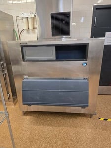 Hoshizaki #B-1500SS, 60" stainless steel ice storage bin, 1500 lb capacity