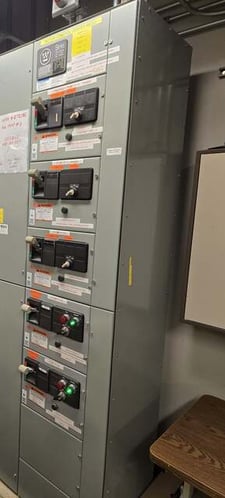 Westinghouse Freedom 2100, motor control center, 1200 amp, 480 Volts, 3 phase, 5 switches
