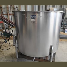 580 Gallon Perma-San #560L, Stainless Steel Mixing Tank, 5' diameter x 46.5" deep tank, 1 HP 3-blade impeller