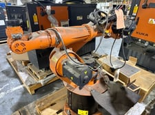 Kuka, KR 16 L6-2, 6-Axis robot complete with KR C4 NA controls, missing pendant, new, 2015