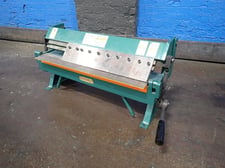 20 gauge x 2' Grizzly #G0557, pan & box brake, 9" max depth, 2010