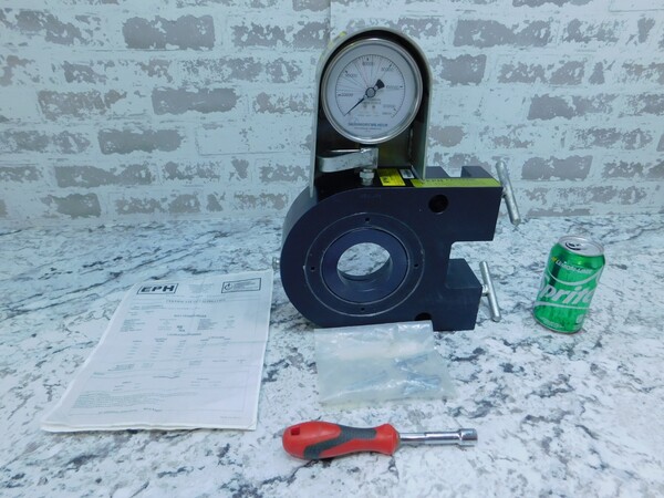 Skidmore Wilhelm #MZ, Bolt Tension Calibrator, 126,000 lbs.